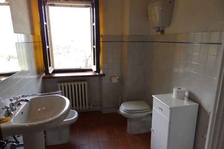 Location de vacances pour 8 personnes, avec terrasse et jardin à Gualdo Cattaneo - 4