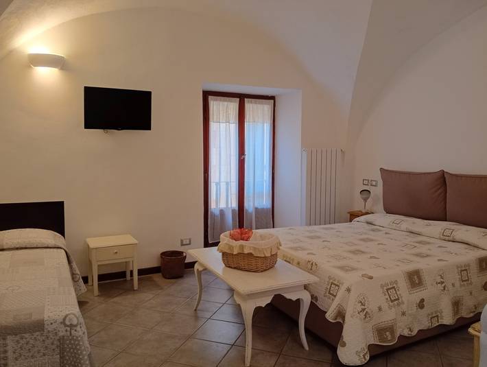 Ferienwohnung für 3 Personen, mit Garten, mit Haustier in Pietra Ligure Gemeinde