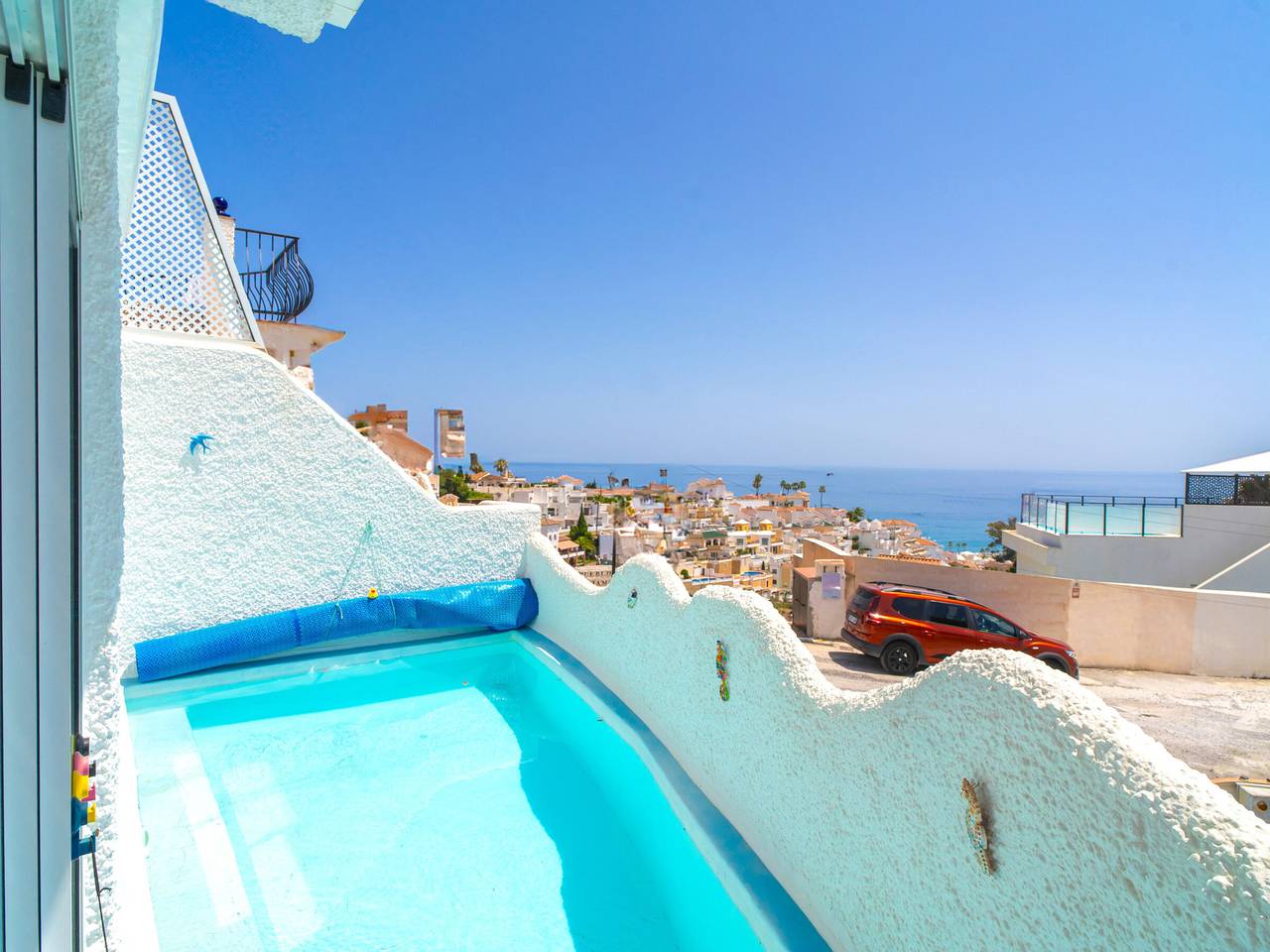 Maison 2 chambres à Nerja avec piscine privée, terrasse et climatisation in Playa de Burriana, Nerja