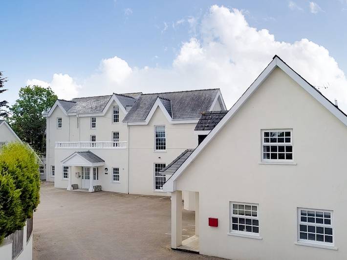 Cottage for 8 people in Tenby