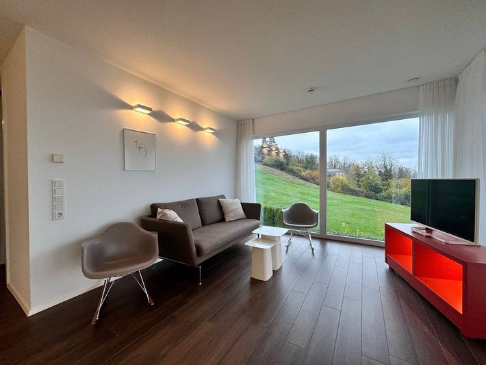 Ferienwohnung für 4 Personen, mit Ausblick und Balkon/Terrasse sowie Seeblick und Balkon in Meersburg - 2