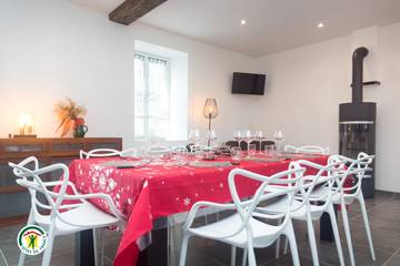 Gîte pour 8 Personnes dans Serpaize, Région de Vienne, Photo 2