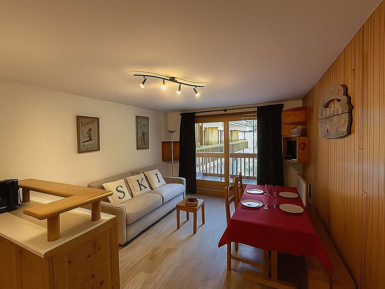 Appartement entier, Studio Montagne 6 Pers, Méribel Centre, Proche Commerces et Pistes in Méribel, Les Allues