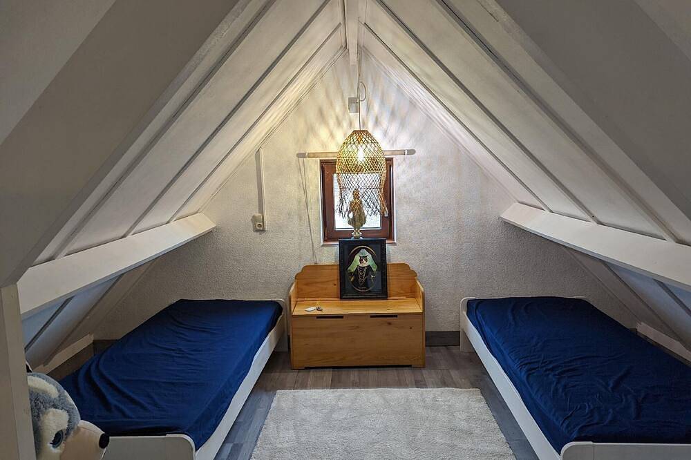 Ferienhaus in De Panne mit Garten, Spielplatz, Tennisplatz - Urlaub an der Nordsee in Adinkerke, De Panne