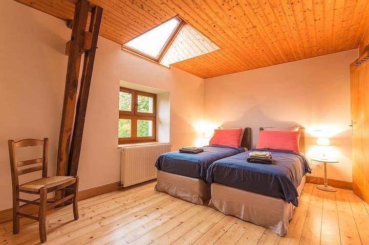 Location de vacances pour 6 personnes, avec piscine et jardin à Lacave - 3
