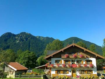 Bauernhof für 5 Personen, mit Balkon, kinderfreundlich in Lenggries