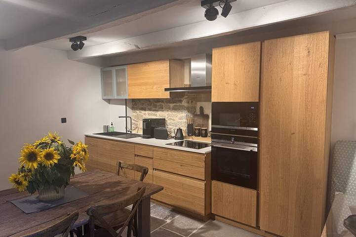 Maison de vacances pour 6 personnes, avec jardin et jacuzzi