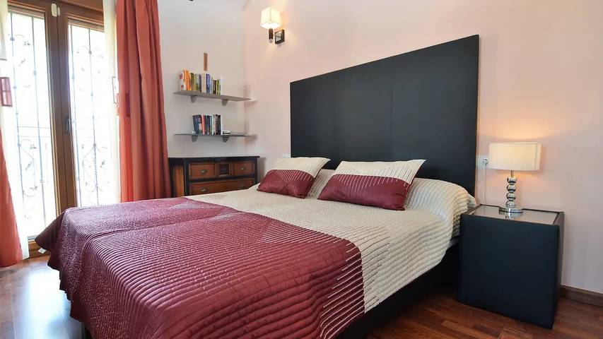 Casa rural para 7 personas, con Balcón y Terraza además de Jardín y Piscina en Algorfa - 4