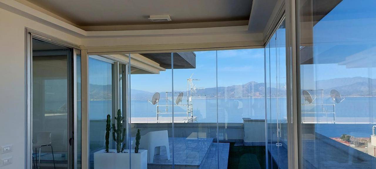 Ganze Wohnung, One-Bedroom Apartment in Reggio Calabria, Tyrrhenische Küste Kalabrien