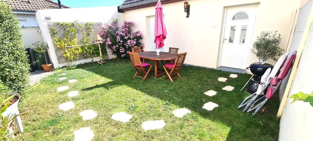 Casa de vacaciones para 4 personas, con jardín, Se admiten mascotas - 1