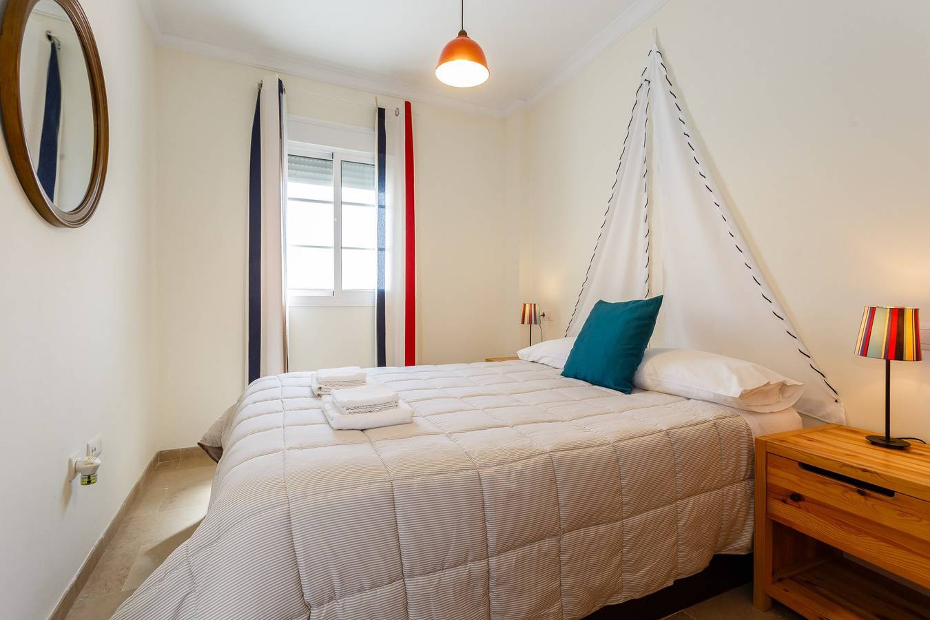 Entire apartment, Atico de las Marinas free parking by Cadiz4Rentals in Cadiz Old Town, Cádiz