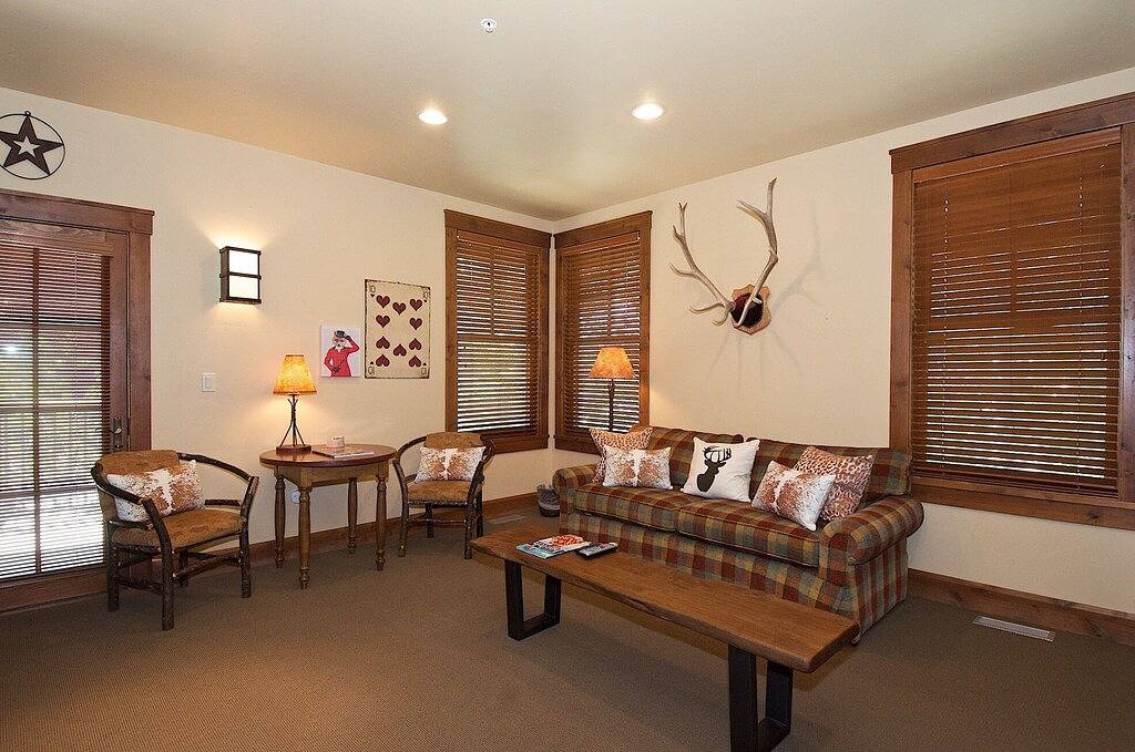 Ganze Wohnung, Die perfekte Lage bietet einfachen Zugang zur Innenstadt, zu Snow King und vielem mehr in Jackson (WY), Grand Teton Nationalpark