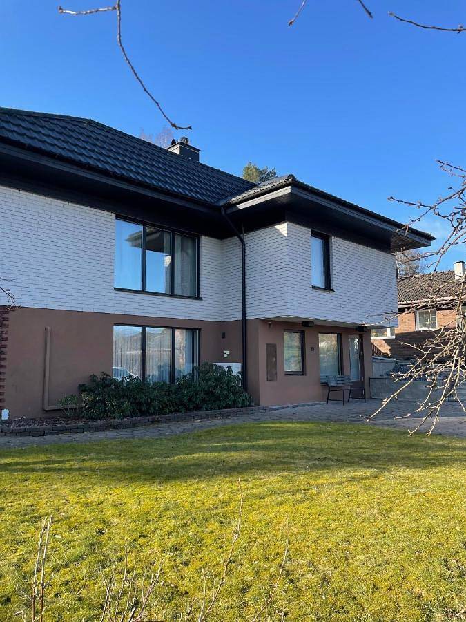 Lägenhet för 2 Personer, med Terass och Trädgård i Upplands Väsby