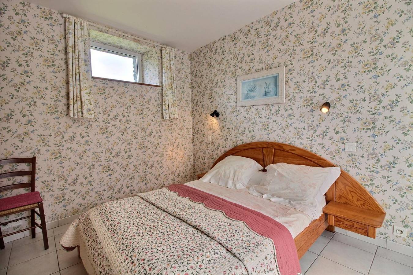 Kernevez-2- in Plougrescant, Rosa Granitküste