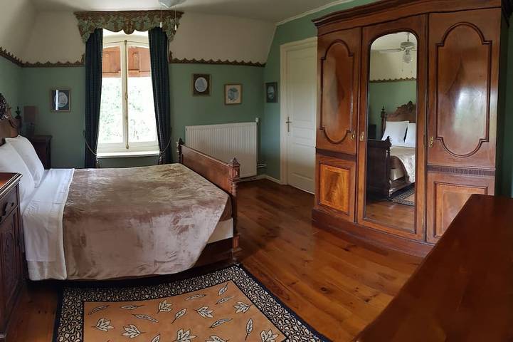 Gîte pour 20 personnes, avec piscine et jardin à Cambayrac - 3