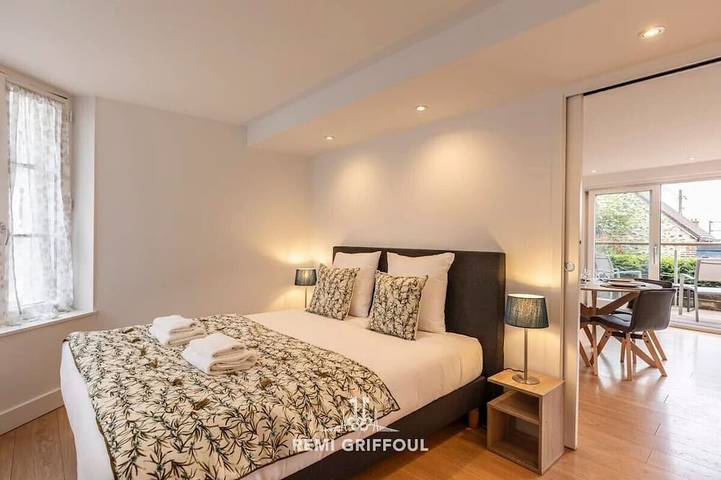 Appartement entier, Le Duplex Varin | Bel appartement & Jardin | Honfleur | 4 pers in Honfleur, Région de Lisieux