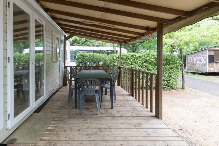 Camping para 8 personas, con Jardín en Ardèche