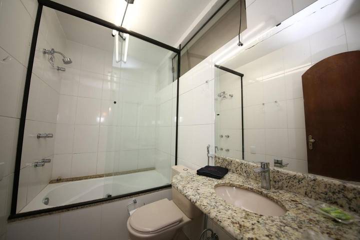 Gîte pour 2 personnes, avec jardin et piscine ainsi que vue et vue sur le lac, animaux acceptés à São Roque - 4