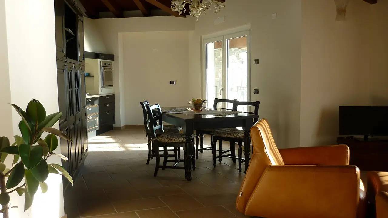Appartamento intero, Ferienwohnung für 4 Personen (95 m²) in Marone in Vello (Marone), Comune di Marone