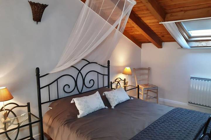 Location de vacances pour 4 personnes, avec piscine et jardin à Fumel - 2