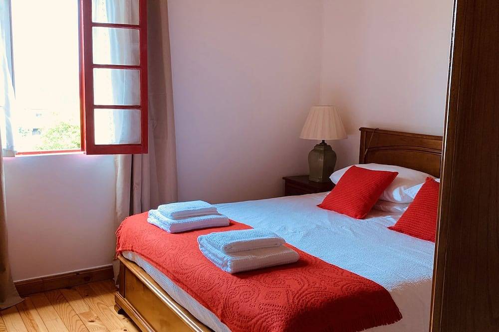 Vila Aurora, défilé de Gatim in Parada de Gatim, District de Braga