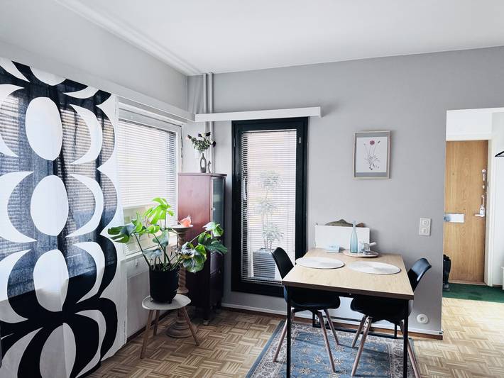 Ganze Wohnung, Charmantes Apartment im Vintage-Stil im Herzen des Zentrums von Helsinki in Helsinki, Uusimaa