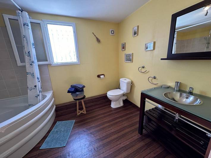 Chambre d’hôte pour 2 personnes, avec Terrasse ainsi que Jardin et Piscine dans les Landes - 4