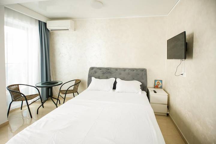 Appartement de vacances pour 2 personnes, avec vue sur le lac ainsi que vue et balcon