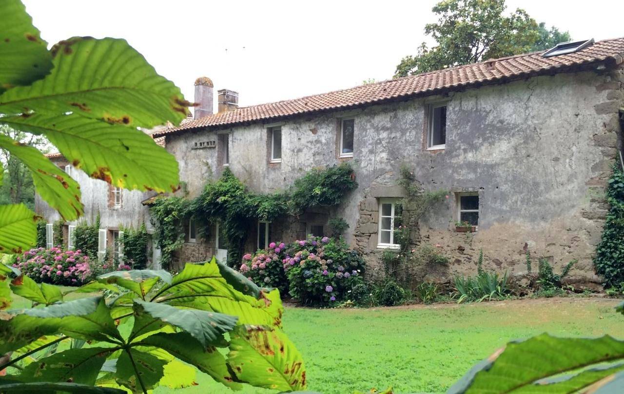 Le Prieuré Saint Blaise in Mortagne-sur-Sèvre, Vallée de la Loire