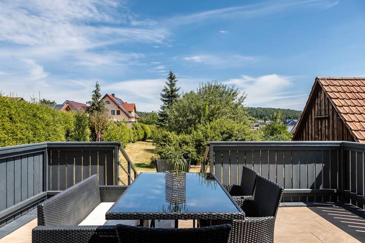 Ferienhaus für 6 Personen, mit Garten und Balkon - 1