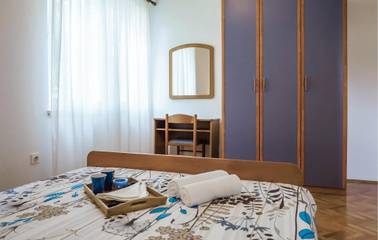 Ferienhaus für 7 Personen in Banjol, Rab, Bild 4