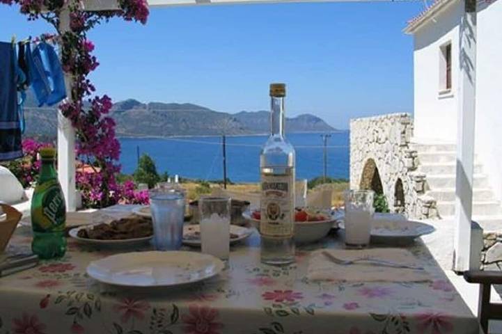 Location de vacances pour 4 personnes, avec jardin dans Velanidia