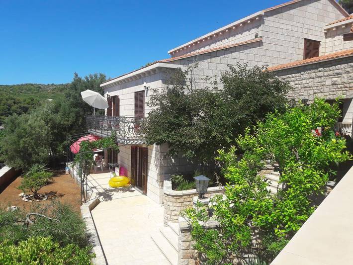 Ferienwohnung für 2 Personen, mit Balkon/Terrasse auf Brac - 3