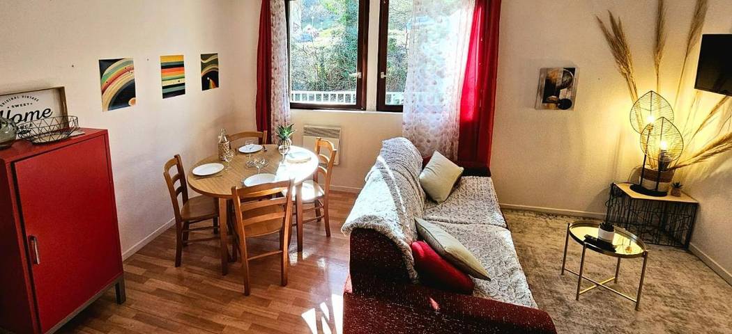 Gîte pour 3 personnes, avec balcon à Aspin-en-Lavedan - 2