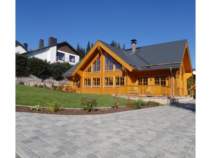 Ferienhaus für 8 Personen, mit Terrasse und Garten sowie Sauna
