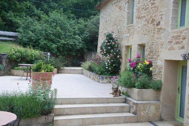 Location de vacances pour 2 personnes, avec piscine ainsi que terrasse et jardin à Serviers-et-Labaume - 2