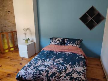 Gîte pour 2 personnes, avec vue à Vic-le-Comte