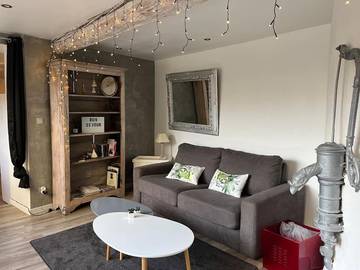 Gîte pour 5 personnes, avec terrasse à Irigny