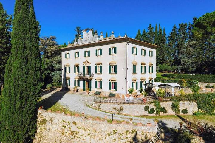 Villa Vianci, lebe eine schöne Erfahrung in einer noblen Villa in Chianti in Poggibonsi, Siena Provinz