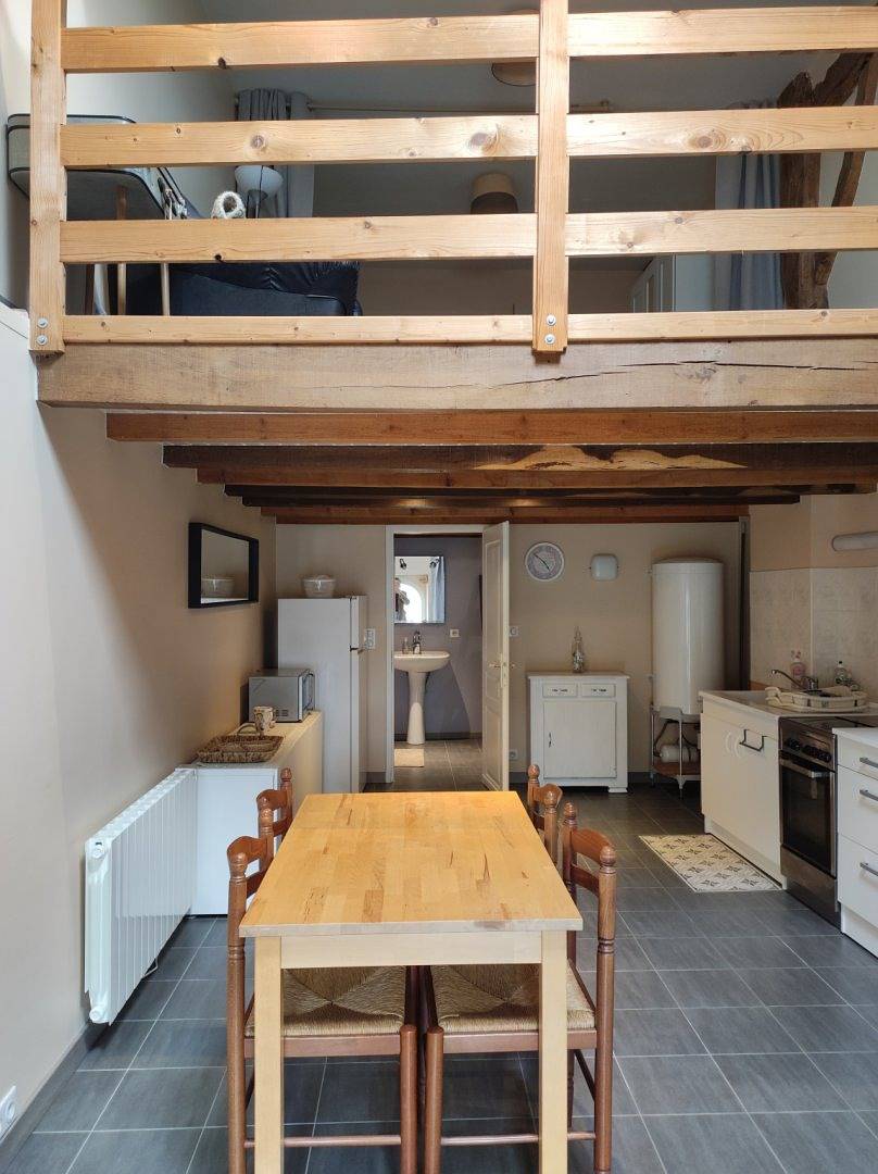 Gîte "l'Echappée Crançotine" in Hauteroche, Jura Francais