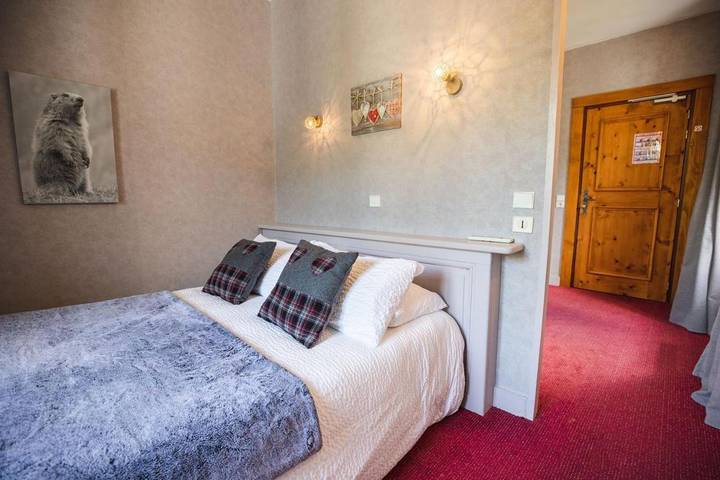 Hôtel pour 2 personnes, avec vue et jardin dans Arêches - 2