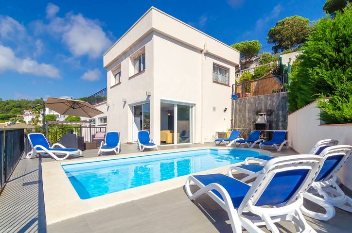 Casa rural para 14 personas, con terraza en Canyelles - 2