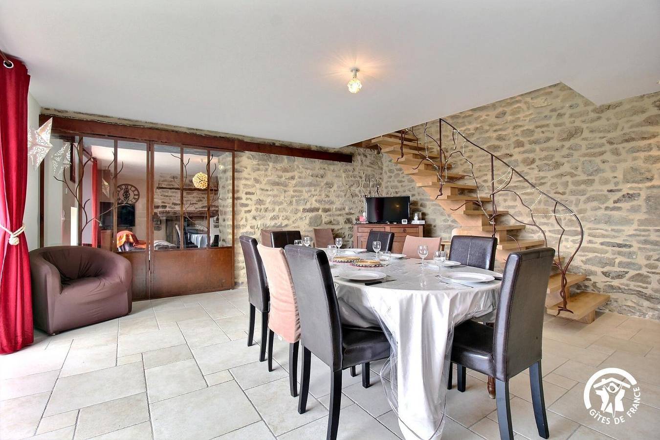 Gîte pour 8 Personnes dans Locoal-Mendon, Région de Lorient