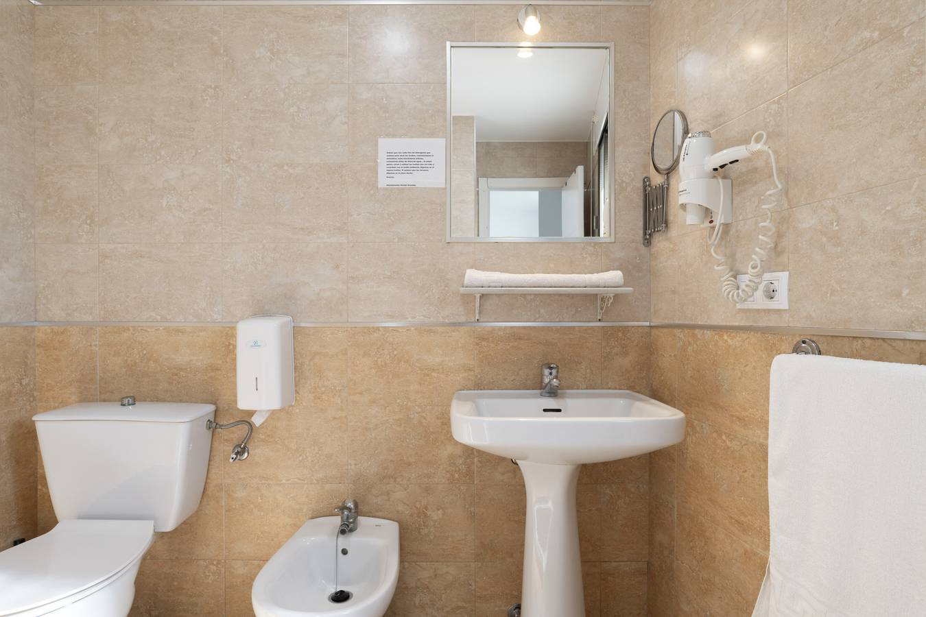 Habitación '107' con Wi-Fi y aire acondicionado in Barrio Nuevo, Conil de la Frontera