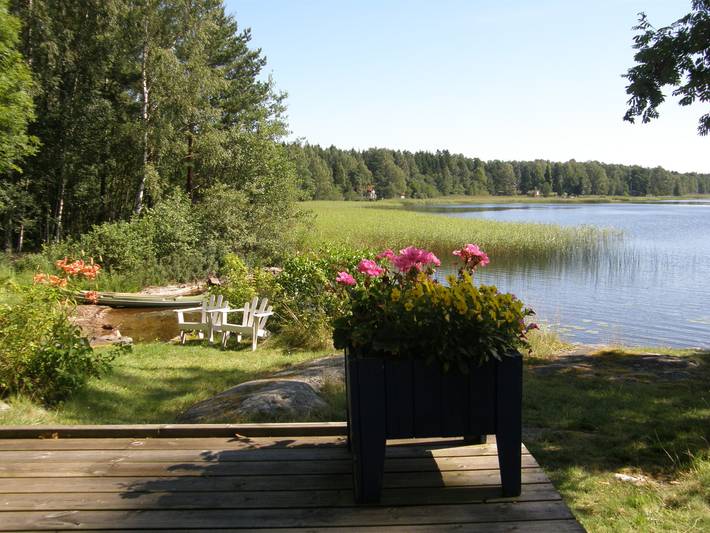 Ferienhaus für 6 Personen, mit Terrasse und Garten sowie Seeblick in Värmland