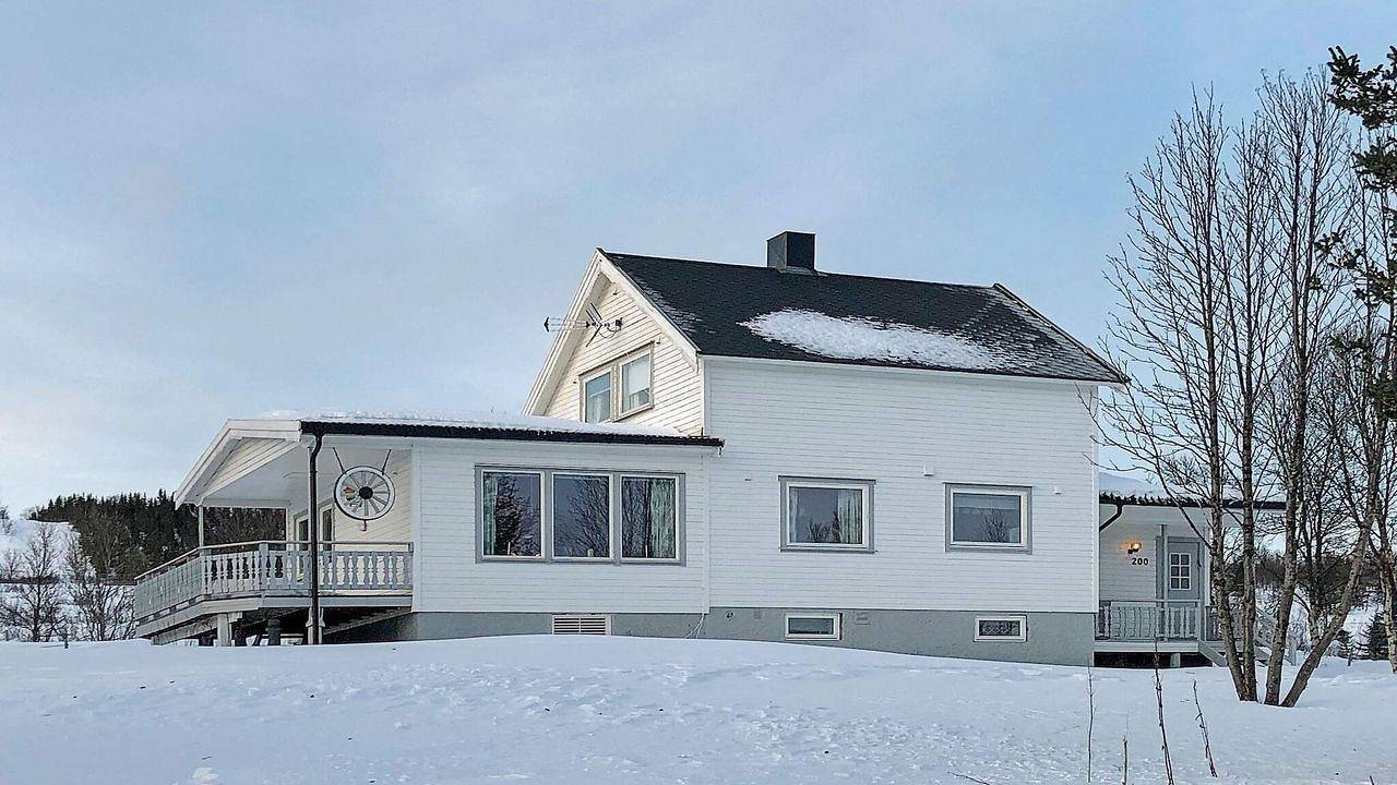 Maison de vacances pour 9 personnes avec terrasse in Lyngen