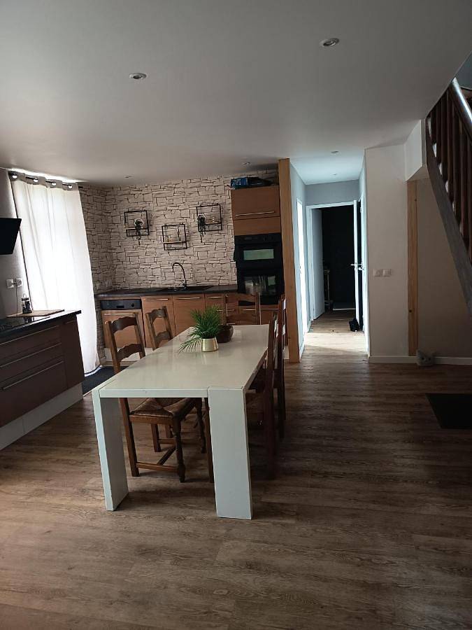 Location de vacances pour 8 personnes, avec Terrasse et Jardin à Caudan - 2