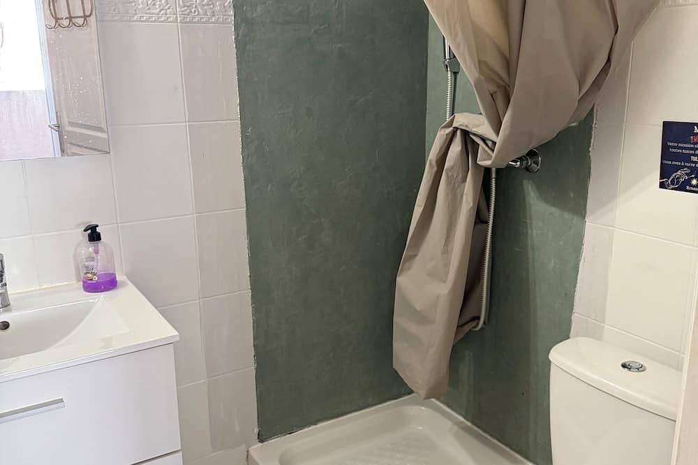 Ganze Wohnung, Cosy studio 1min from the beach in La Capte, Hyeres
