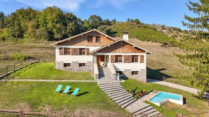 Casa rural con piscina para 12 personas, con piscina y jardín en Navarra