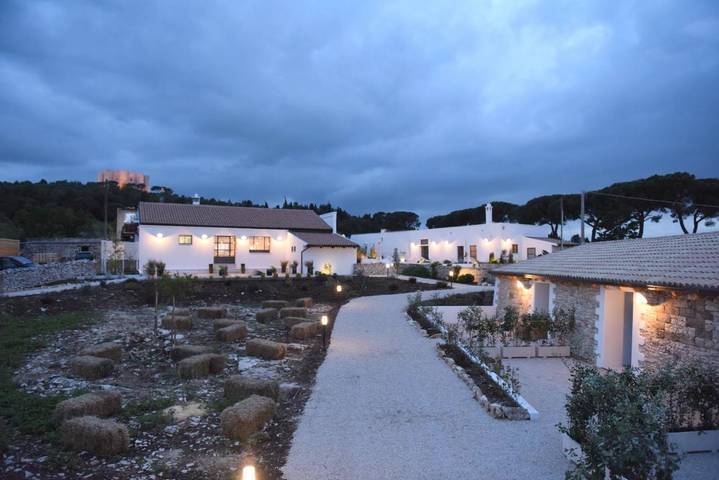 Casa vacanza per 4 persone, con panorama e giardino ad Andria